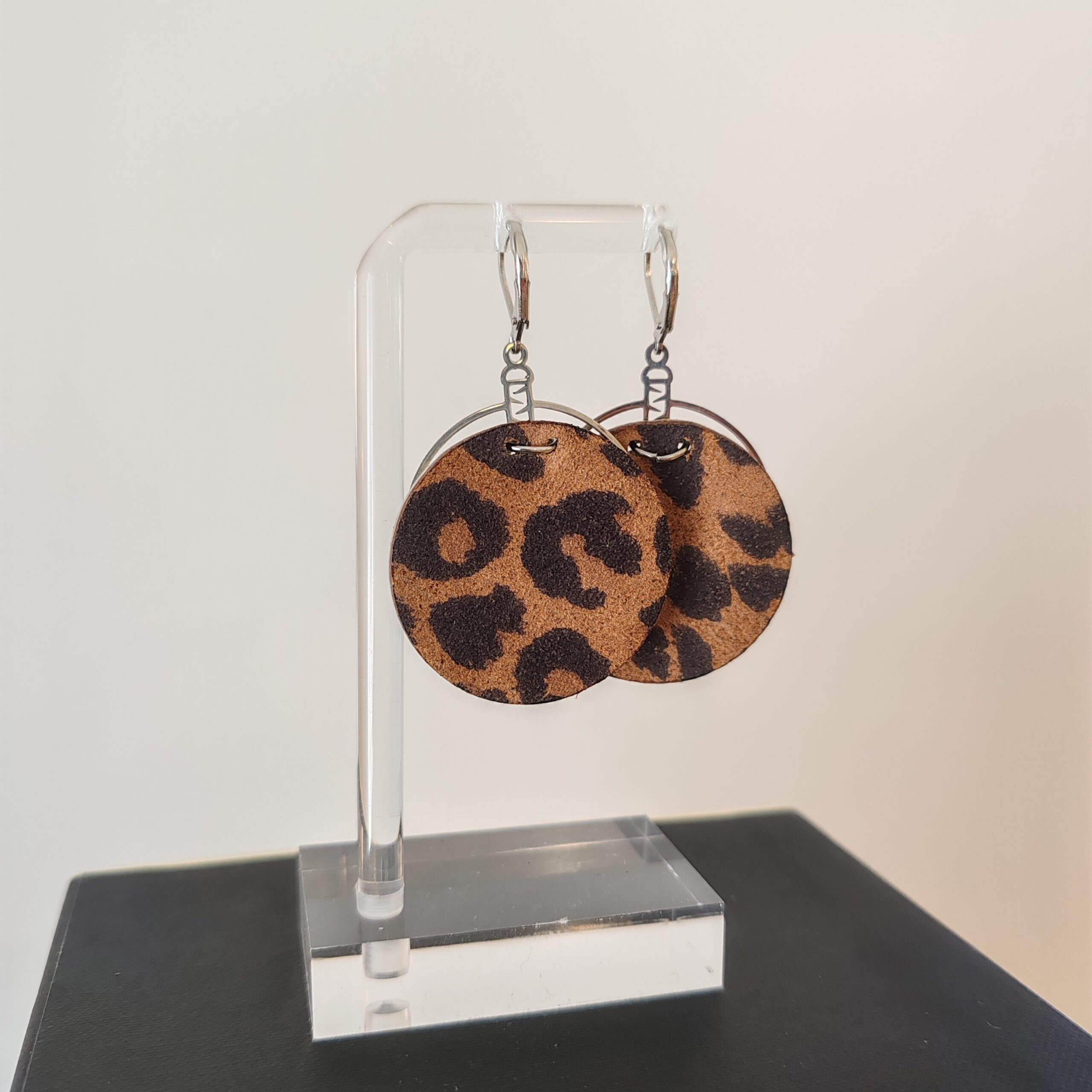 Collection Lune en cuir - doré – Image 2