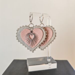 boucle-doreilles-coeurs-rose-argente