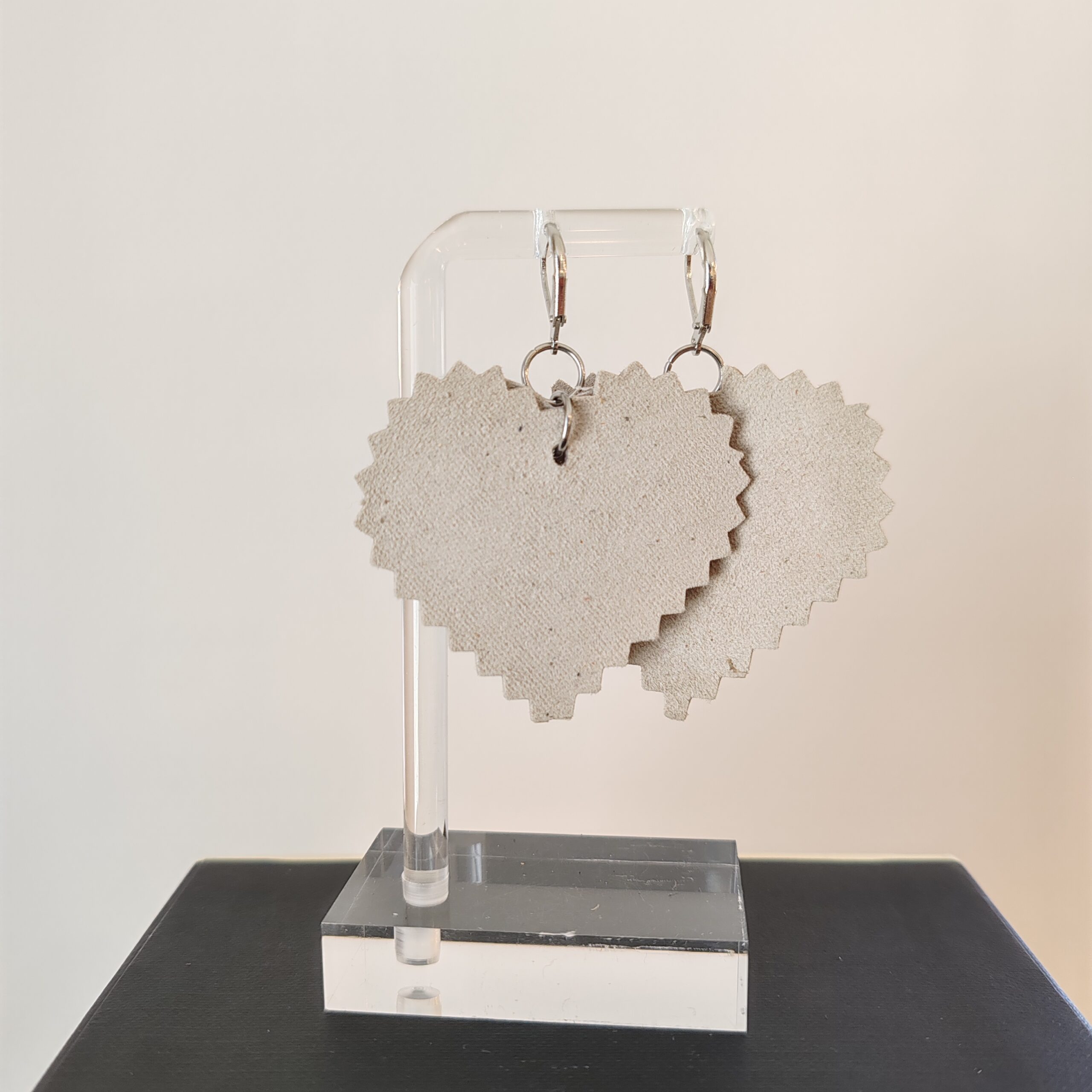 Coeurs ++ en cuir - rose – Image 2