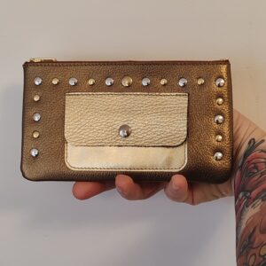 petite-maroquinerie-portefeuille-cuir-bronze-dore-rivets